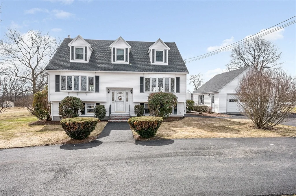 Photo of 287 Fox Ave