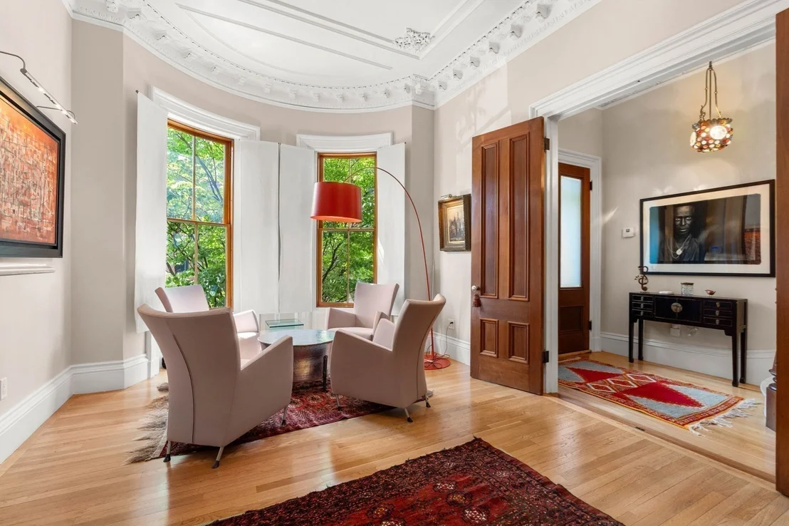 Photo of 41 Concord Sq