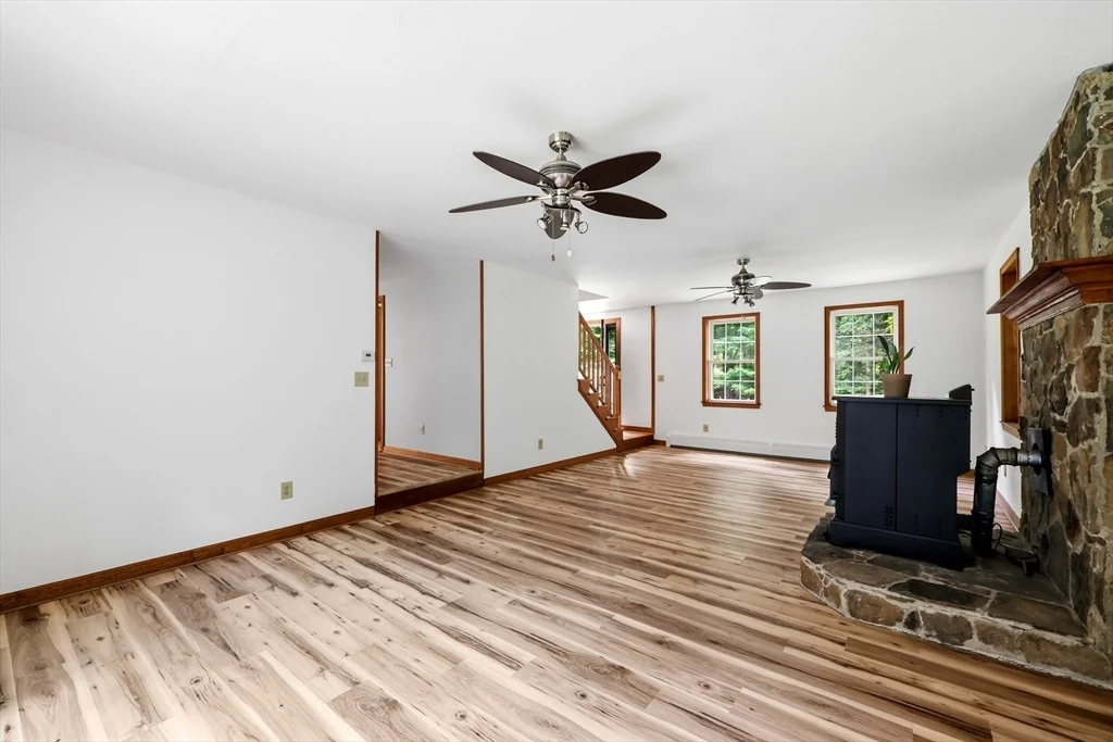 Photo of 60 Bartlett Lane