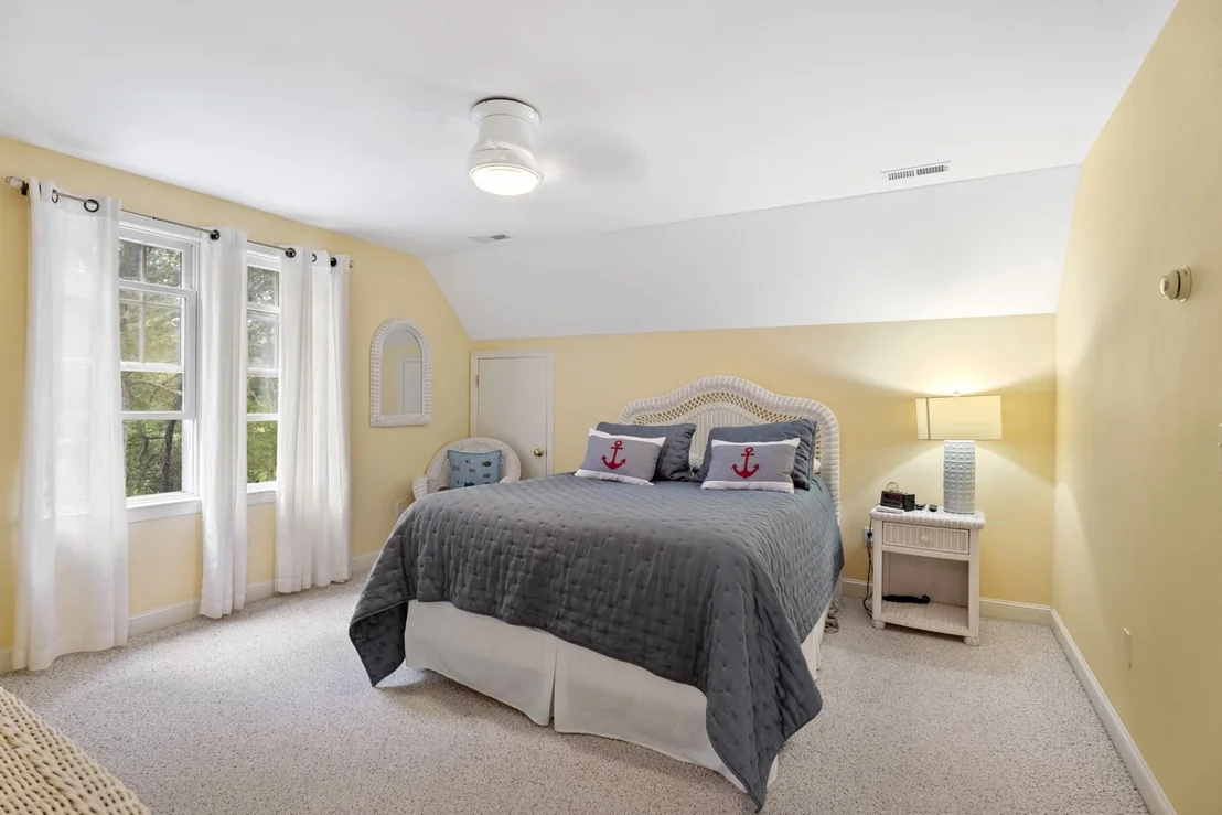 Photo of 87 Neshobe Rd