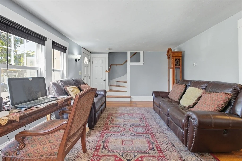 Photo of 21 Gates Ave