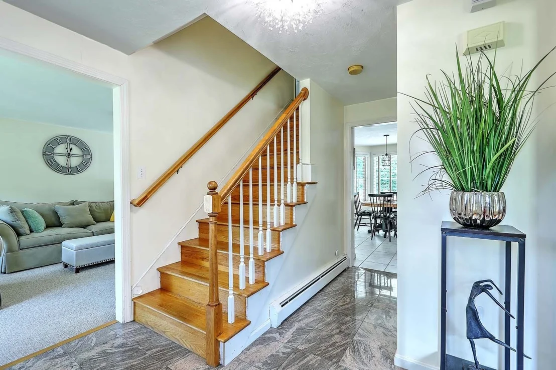 Photo of 30 Pine Warbler Way