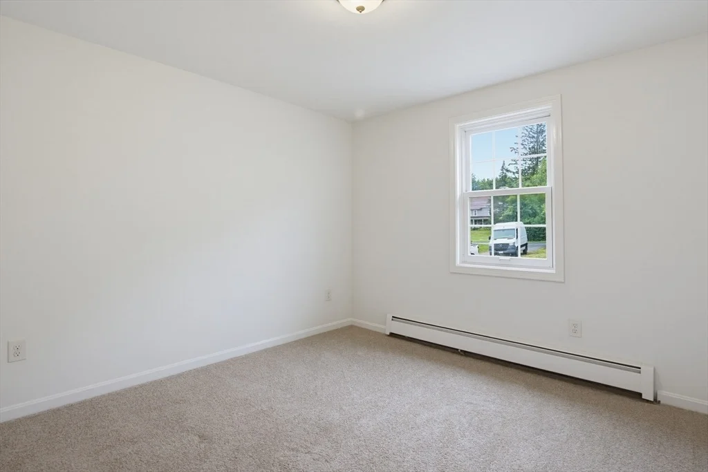 Photo of 290 Bemis Rd