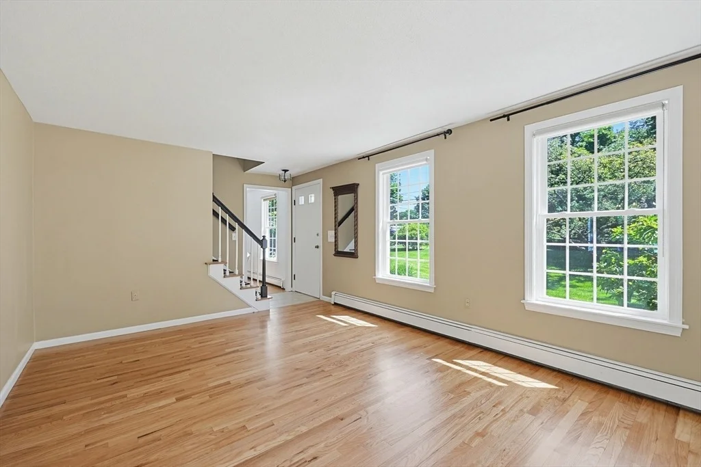 Photo of 203 Pleasant St