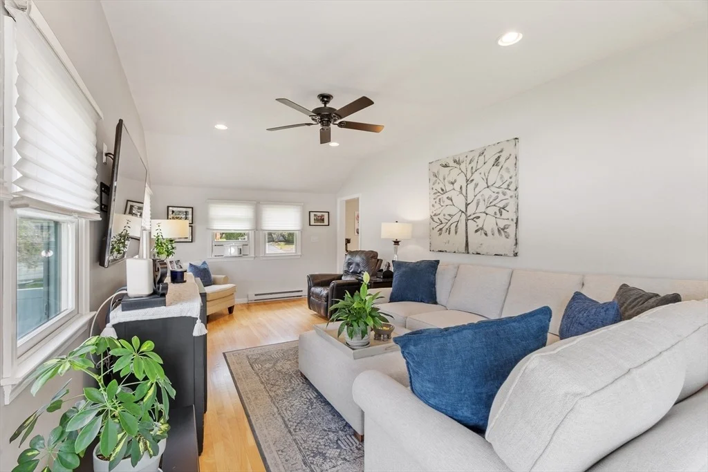 Photo of 23 Herrick Rd
