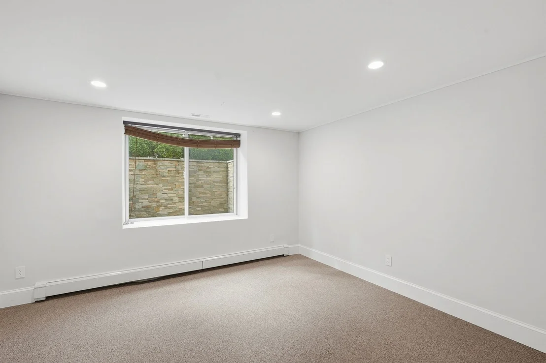 Photo of 80 High Rock Ter