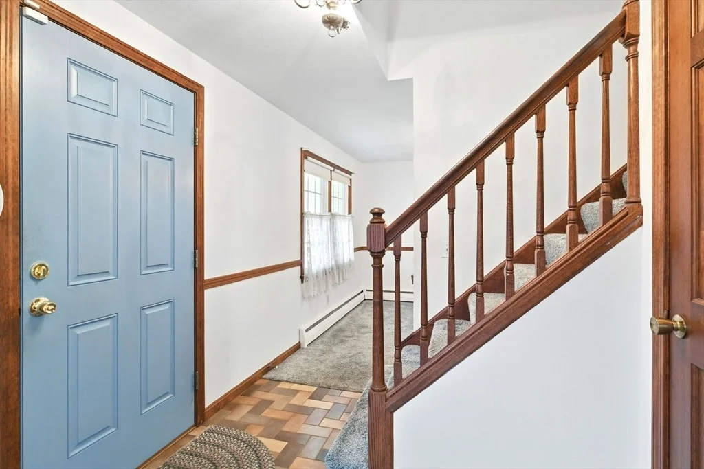 Photo of 48 Longwood Dr