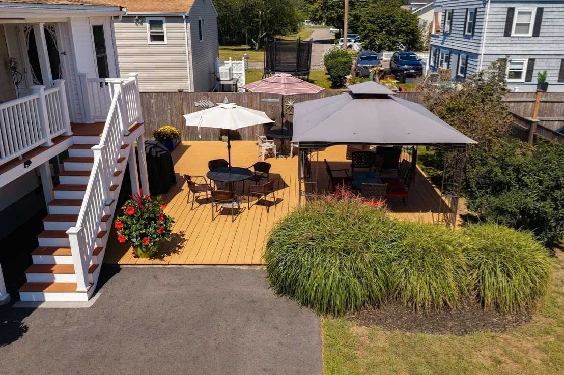 Photo of 81 Warfield Avenue