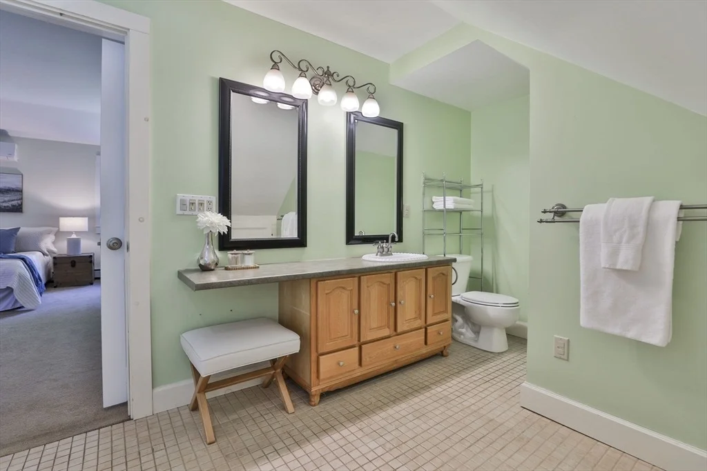 Photo of 5 Kent Way