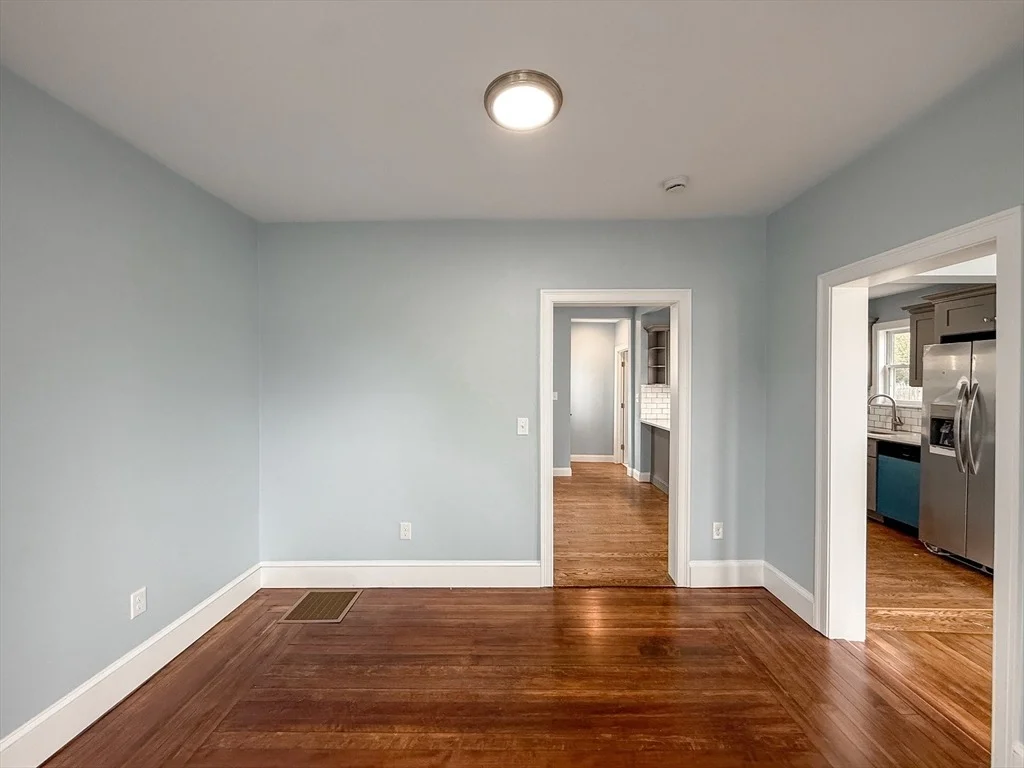 Photo of 463 Central St