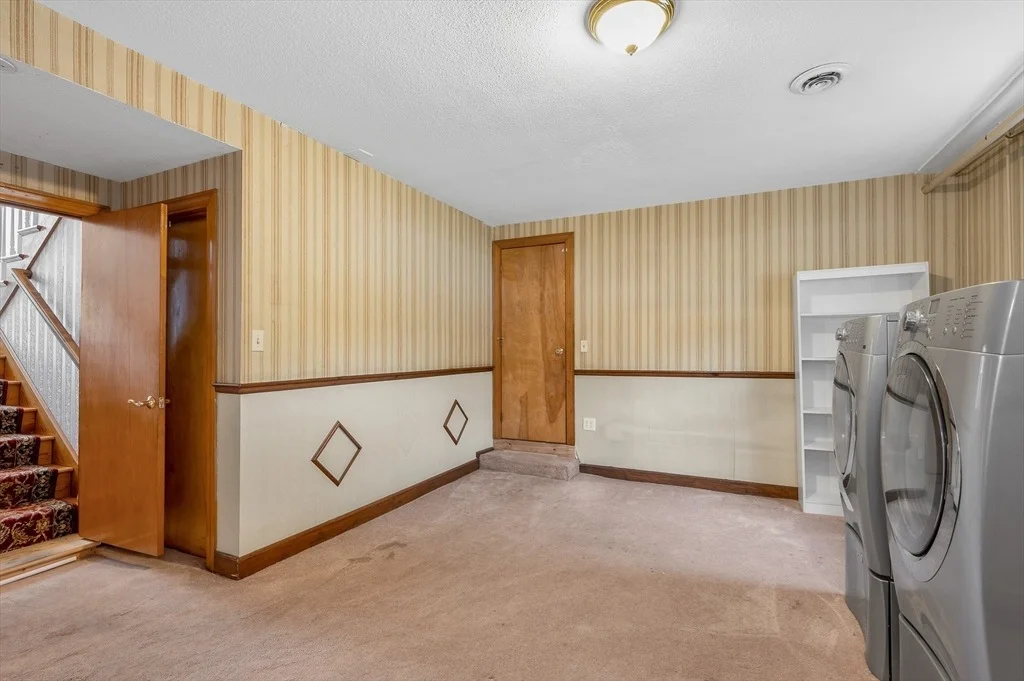 Photo of 19 Cochrane Cir