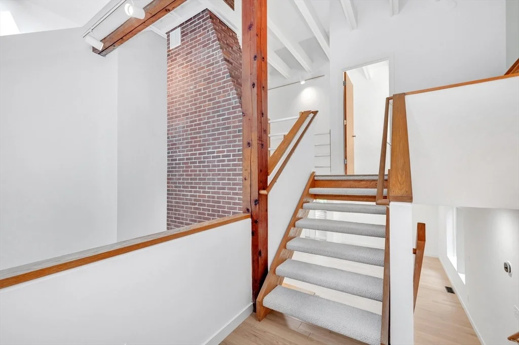 Photo of 95 Ann Lee Road