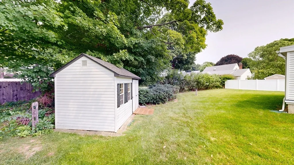 Photo of 6 Maple Circle