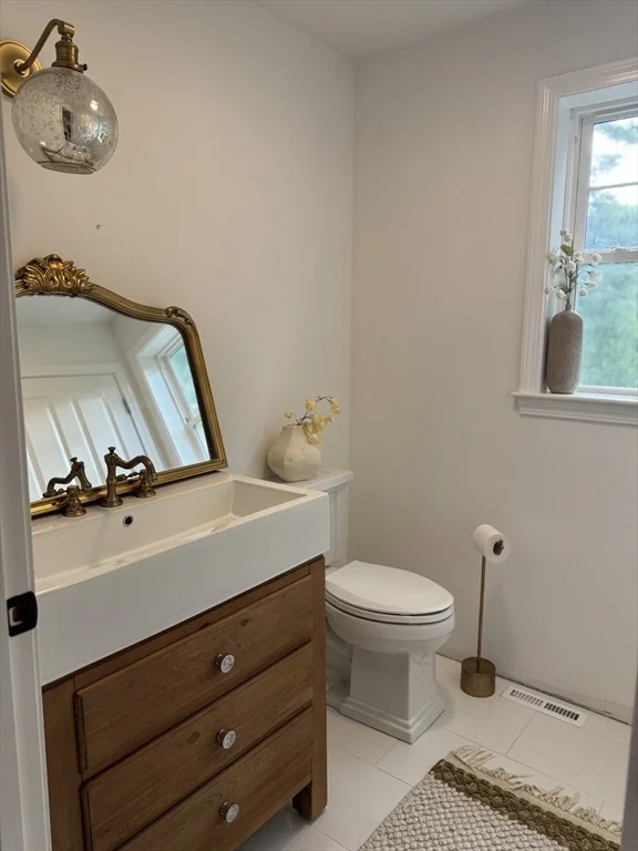 Photo of 3 Waterford Cir