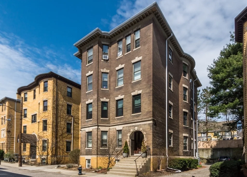 Photo of Unit A at 15 Park Vale