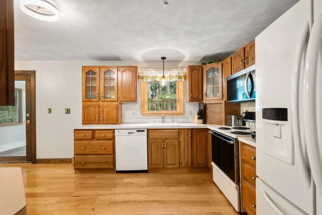 Photo of 145 White Pond Rd