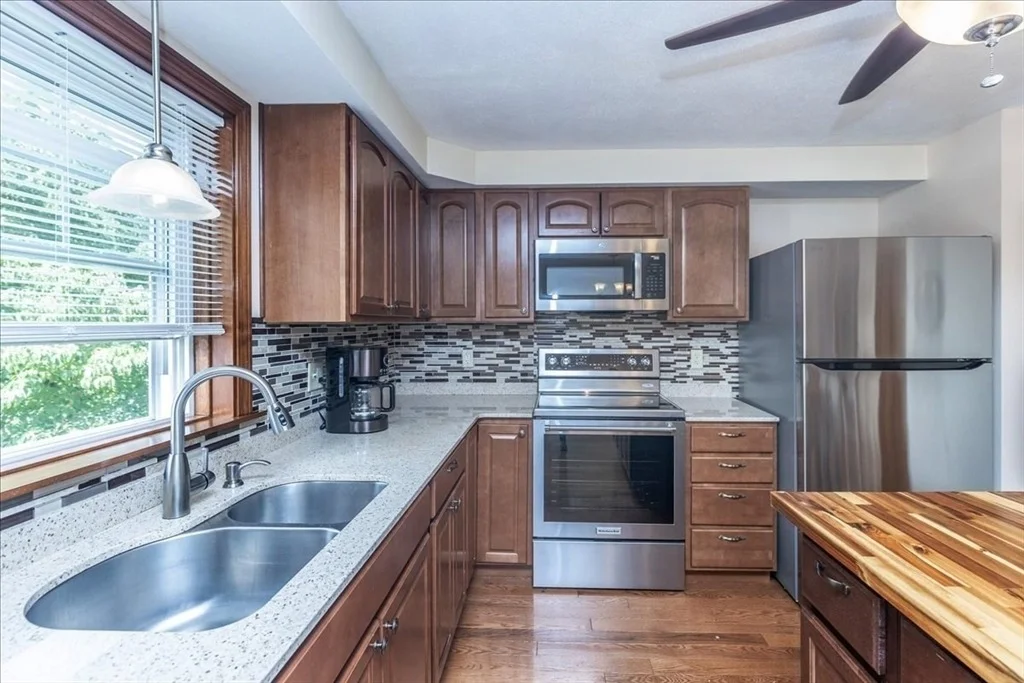 Photo of 36 Thomas Ave
