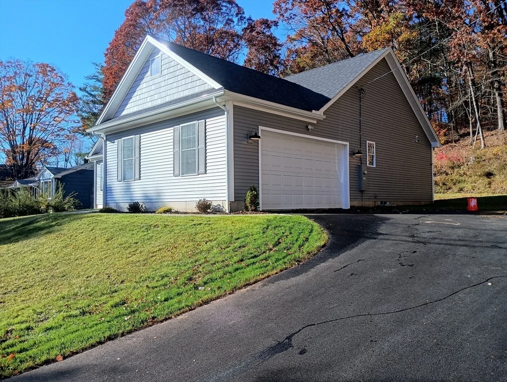 Photo of 55 Eastern Ave