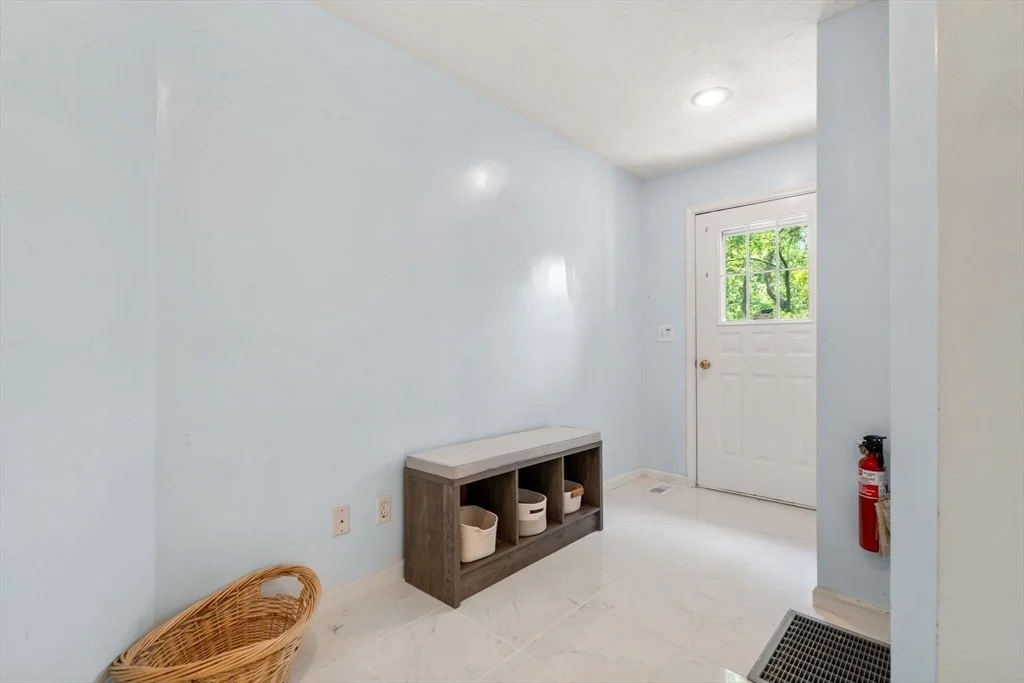 Photo of 10 Gianna Dr