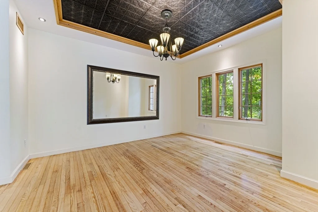 Photo of 28 Vincent Rd