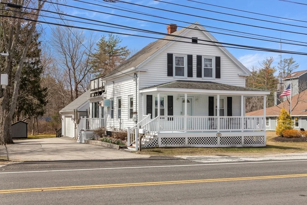 Photo of 35 Lafayette Rd