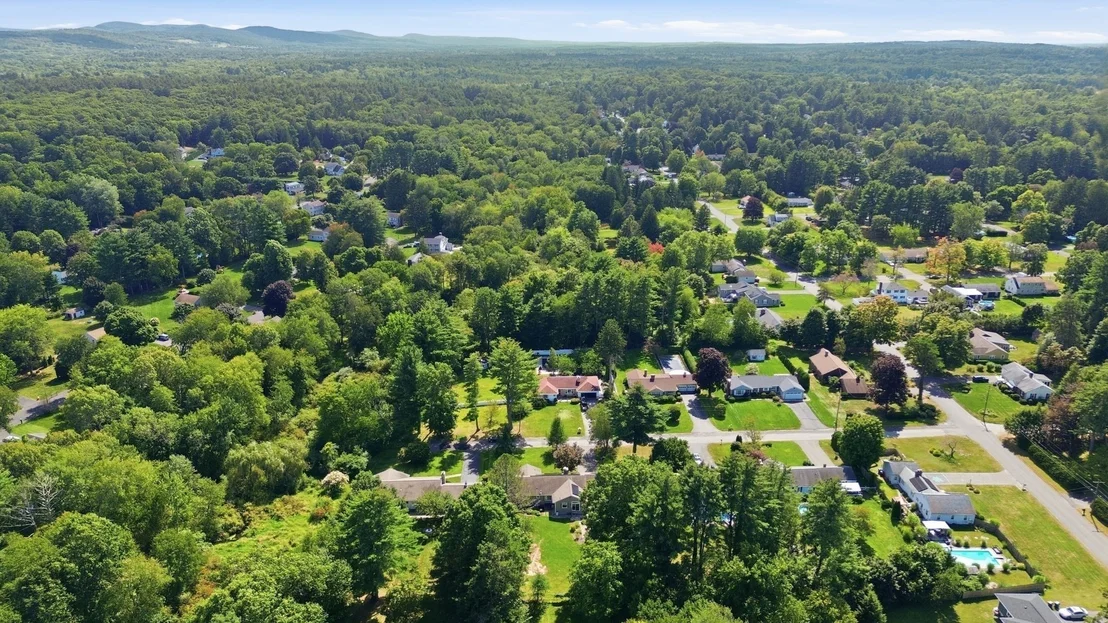 Photo of 8 Shady Ln