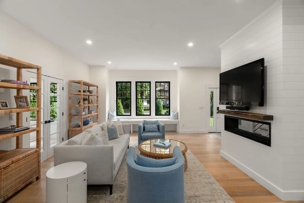 Photo of 283 Walnut Street