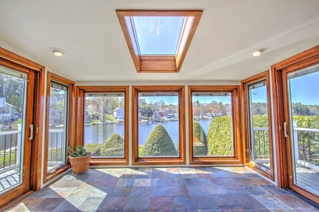 Photo of 171 Sunset Dr