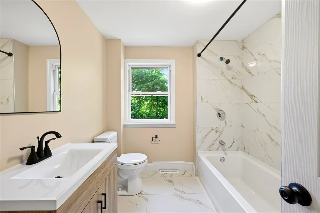 Photo of 68 Fairview Street