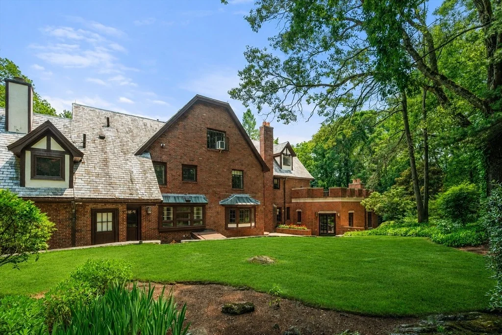 Photo of 43 Monadnock Road
