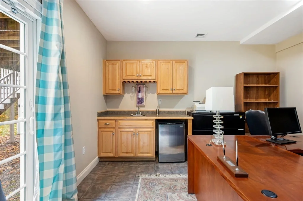 Photo of 56 Paradise Dr