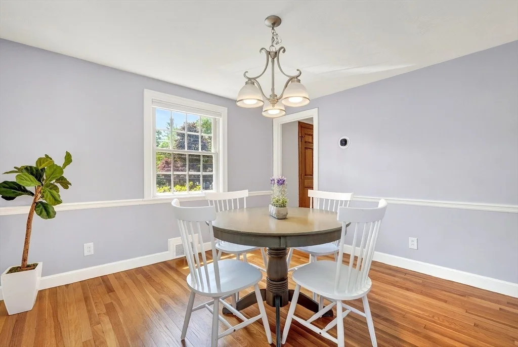 Photo of 7 Pine Hill Rd