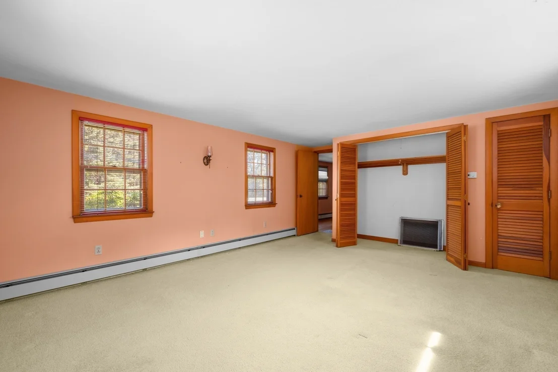 Photo of 61 Laurel Rd