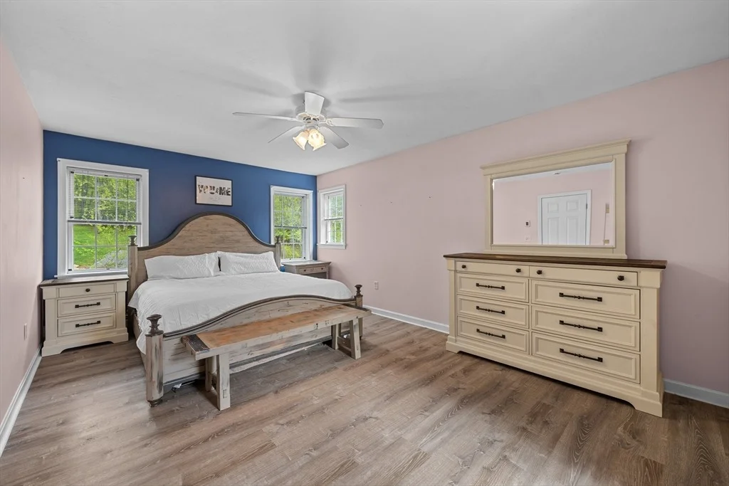 Photo of 13 Thompson Pond Rd