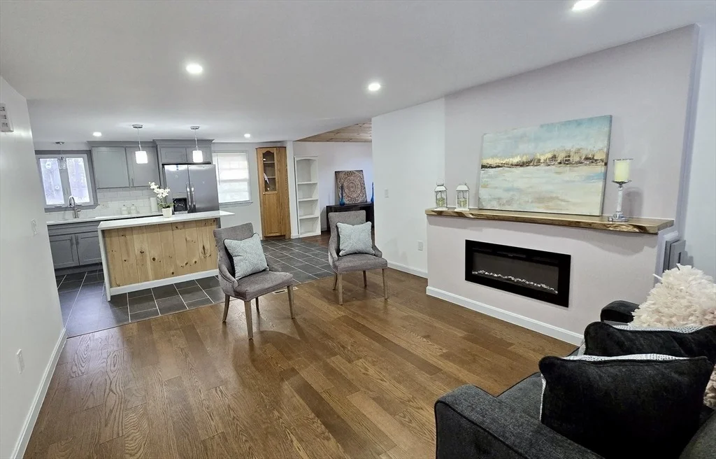 Photo of 86 Comet Rd