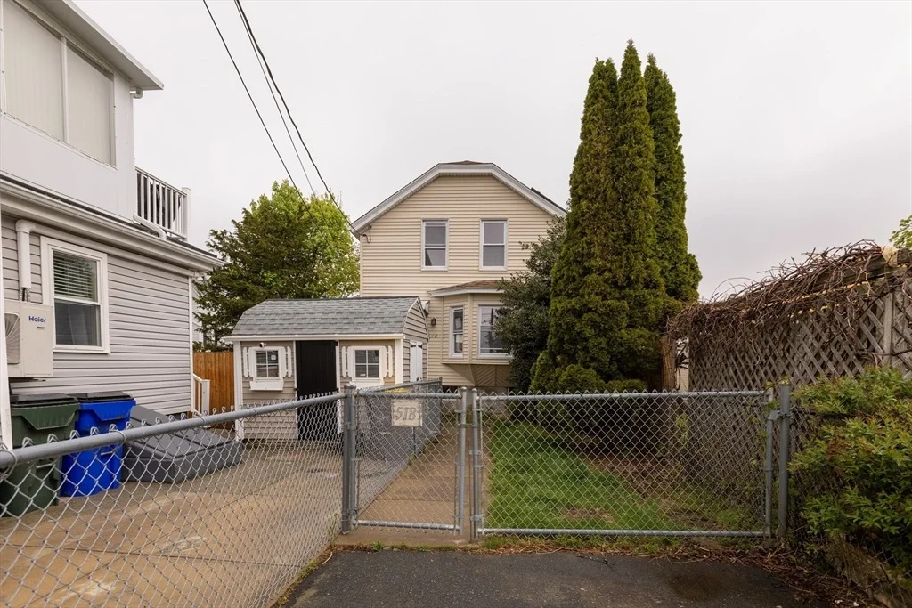 Photo of 518 Snell St