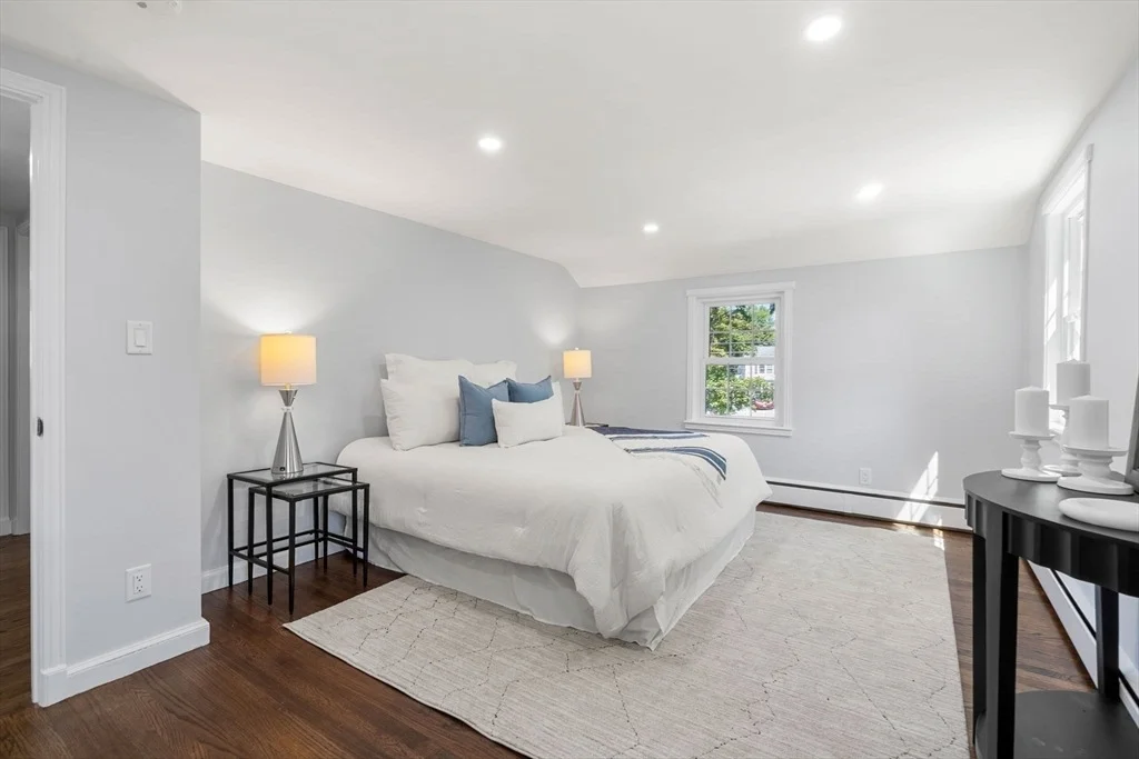Photo of 37 Elmcrest Rd