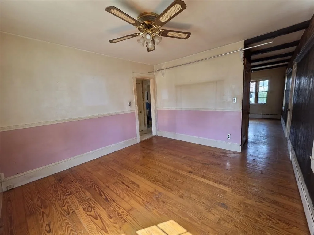 Photo of 211 Lowell Street