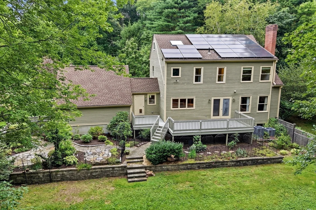 Photo of 16 Birch Ln