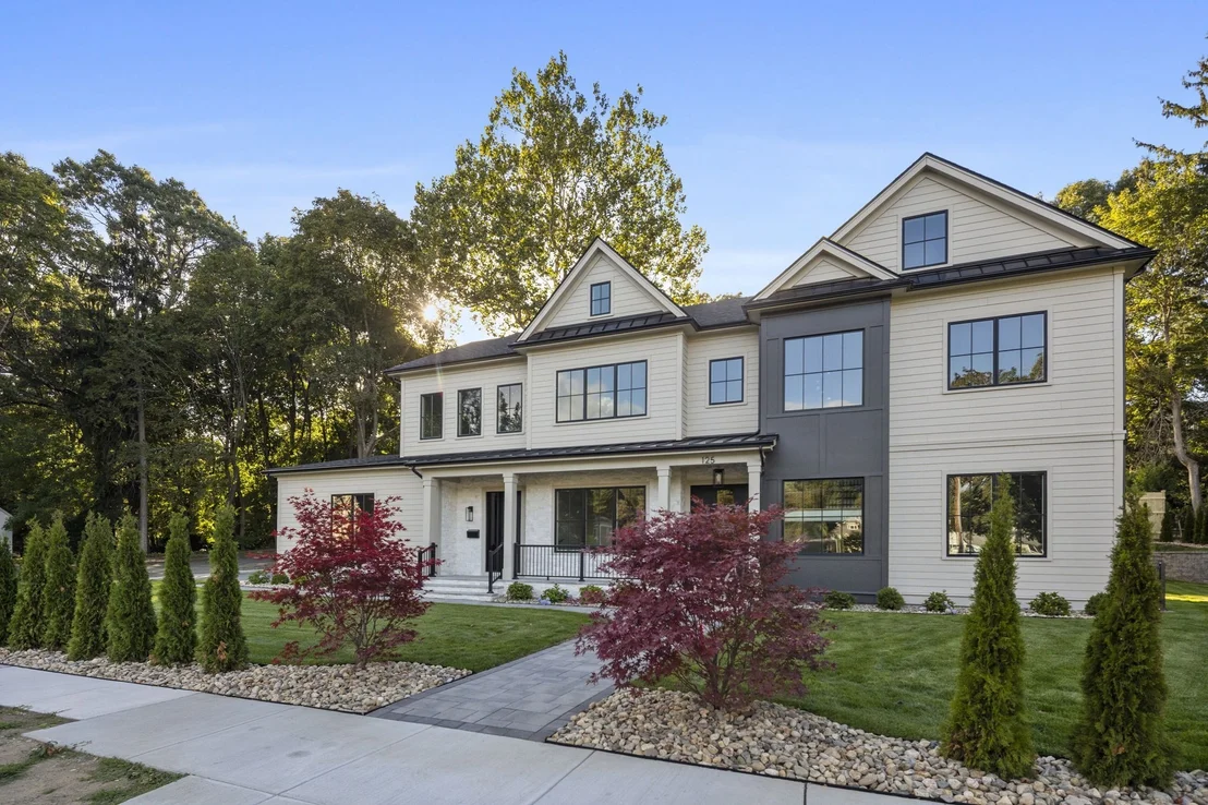 Photo of 125 Allen Ave