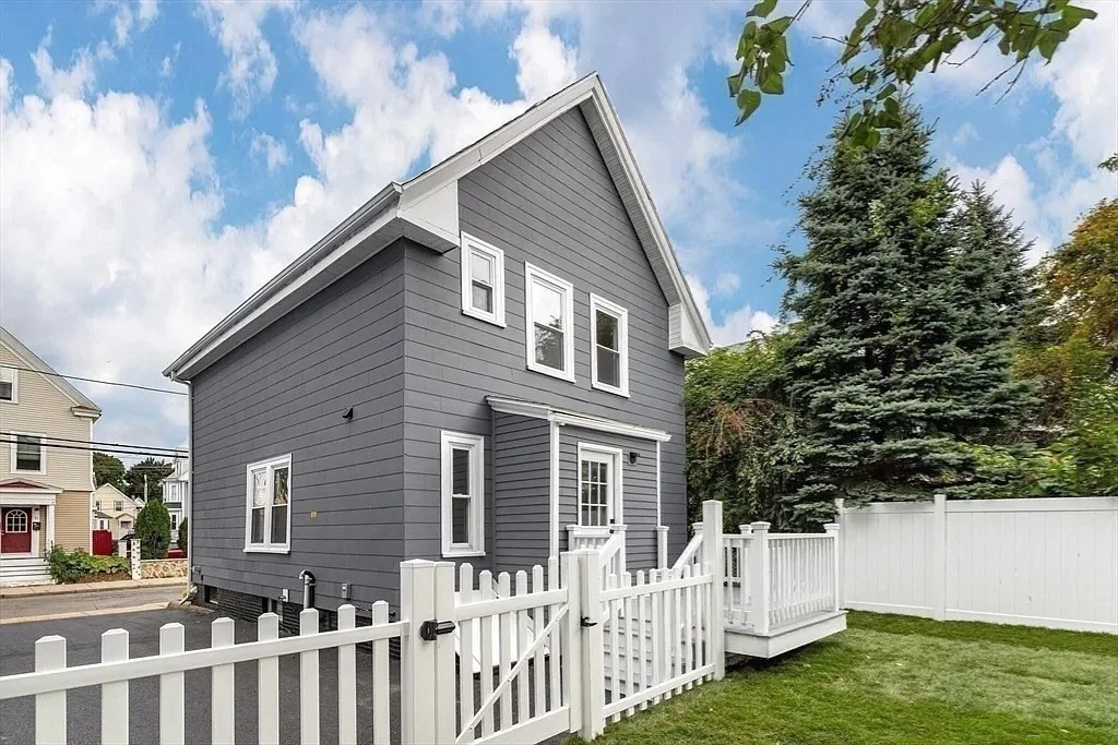 Photo of 10 Williams Ave