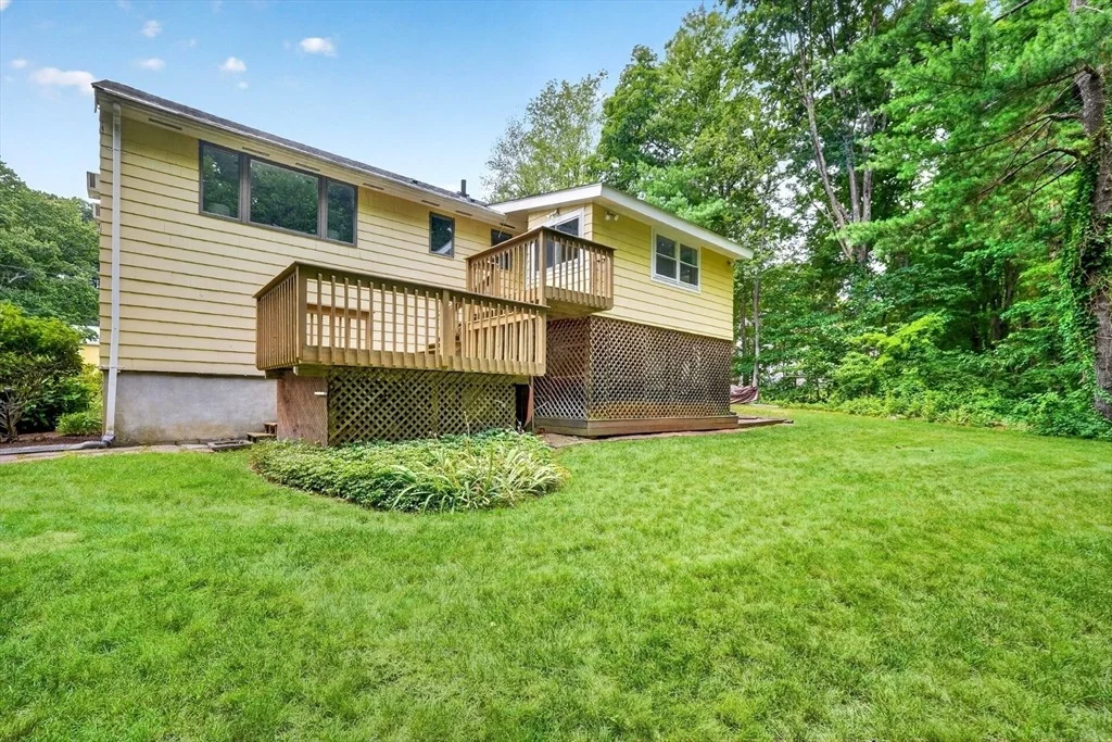 Photo of 10 Glenridge Dr