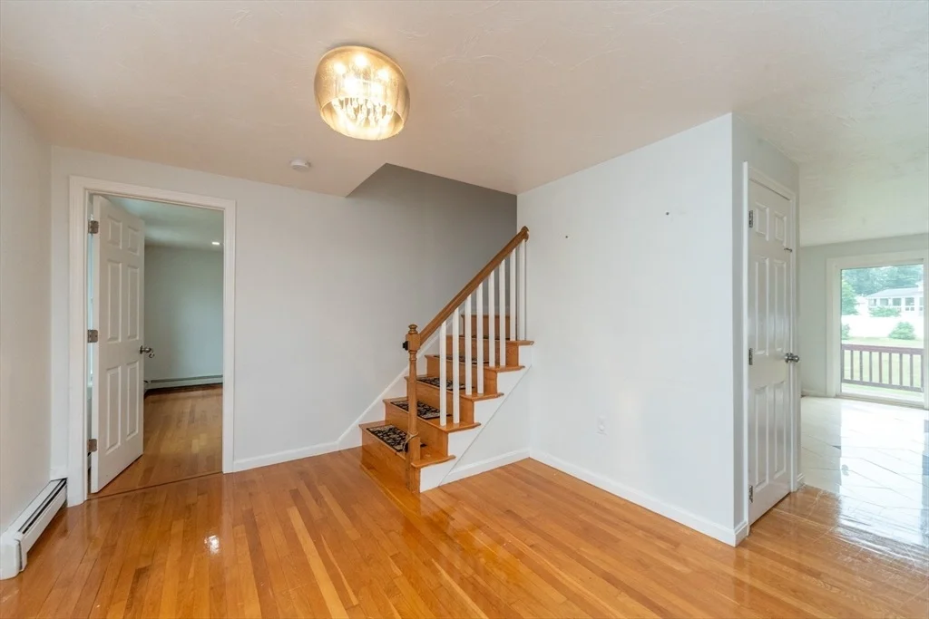 Photo of 65 Tiffany Dr