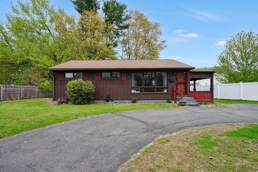 Photo of 94 Cora Ave