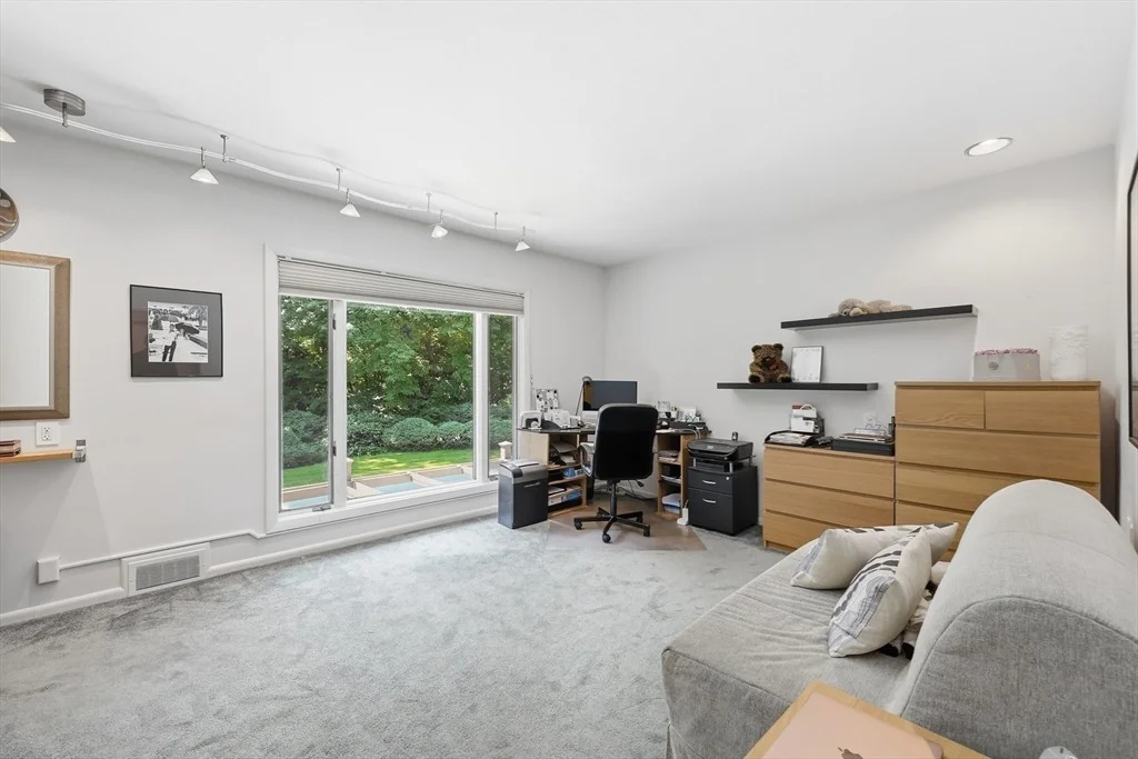 Photo of 200 Crestview Circle