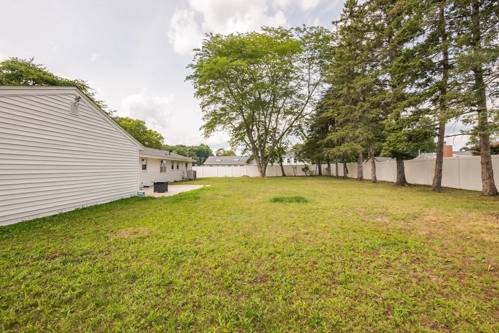 Photo of 43 Catherine Dr