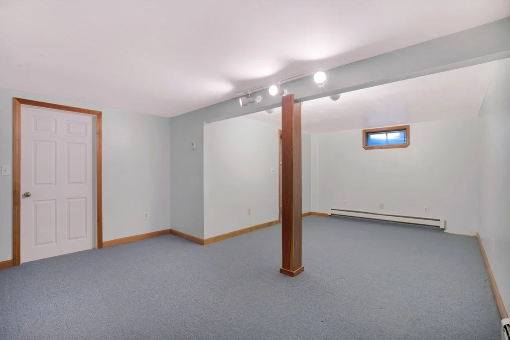Photo of 29 Carleton Dr
