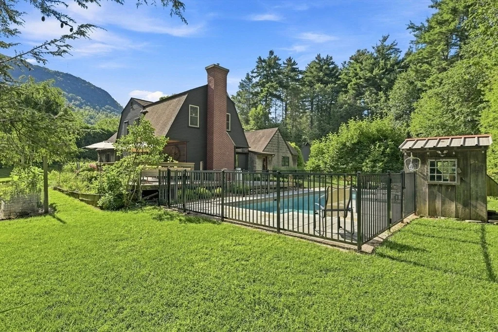 Photo of 6 Brittany Lane