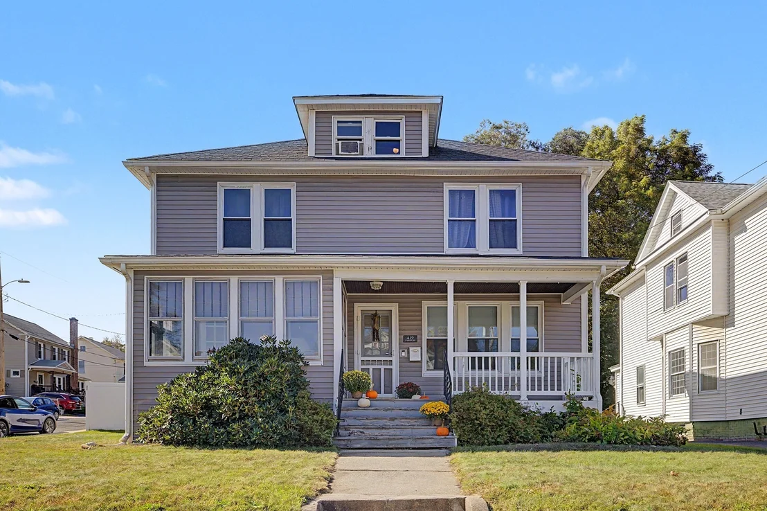 Photo of 419 Hillside Ave