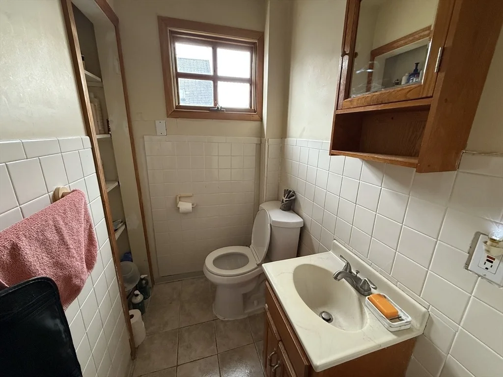 Photo of 287 Bacon St